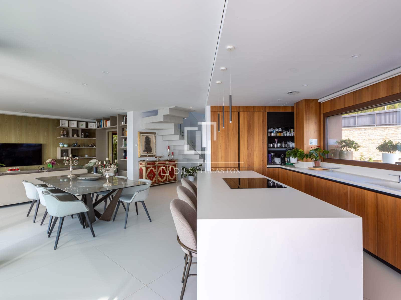 Chalet de 4 habitaciones en Sant Pol de Mar en venta con piscina garaje - 2.850.000 € (Ref: 10074628)