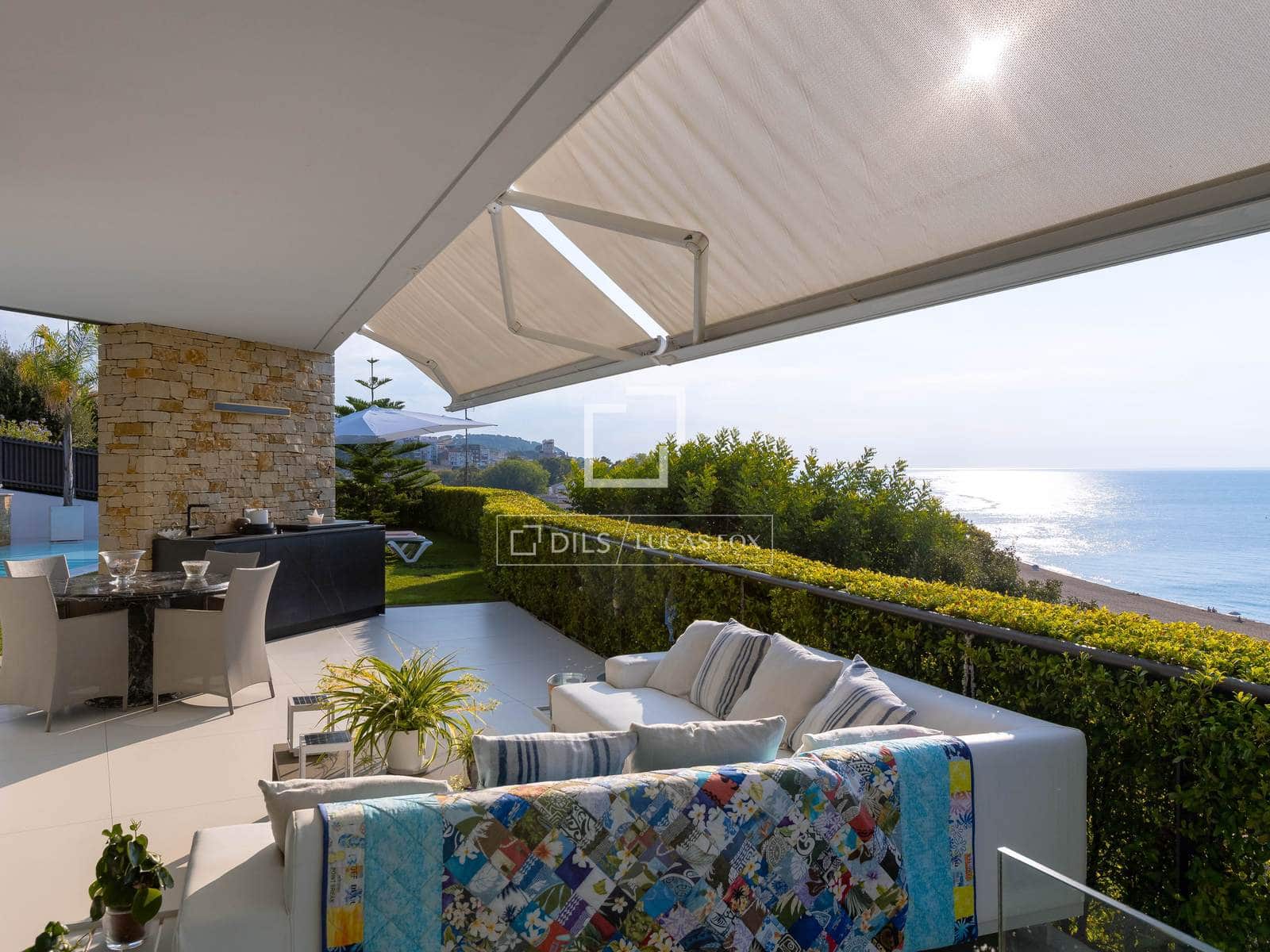 Chalet de 4 habitaciones en Sant Pol de Mar en venta con piscina garaje - 2.850.000 € (Ref: 10074628)