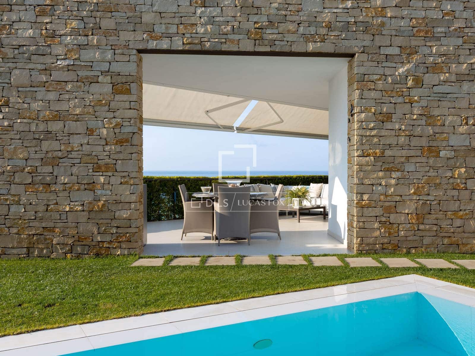 Chalet de 4 habitaciones en Sant Pol de Mar en venta con piscina garaje - 2.850.000 € (Ref: 10074628)
