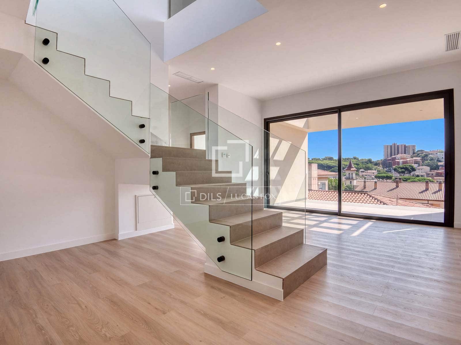 Chalet de 4 habitaciones en Sant Feliu de Guíxols en venta con piscina garaje - 1.300.000 € (Ref: 10074634)