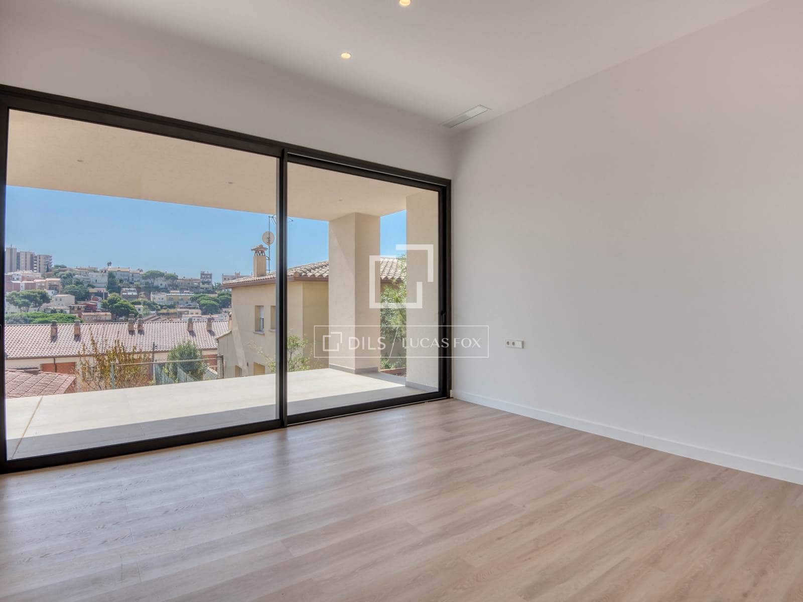 Chalet de 4 habitaciones en Sant Feliu de Guíxols en venta con piscina garaje - 1.300.000 € (Ref: 10074634)