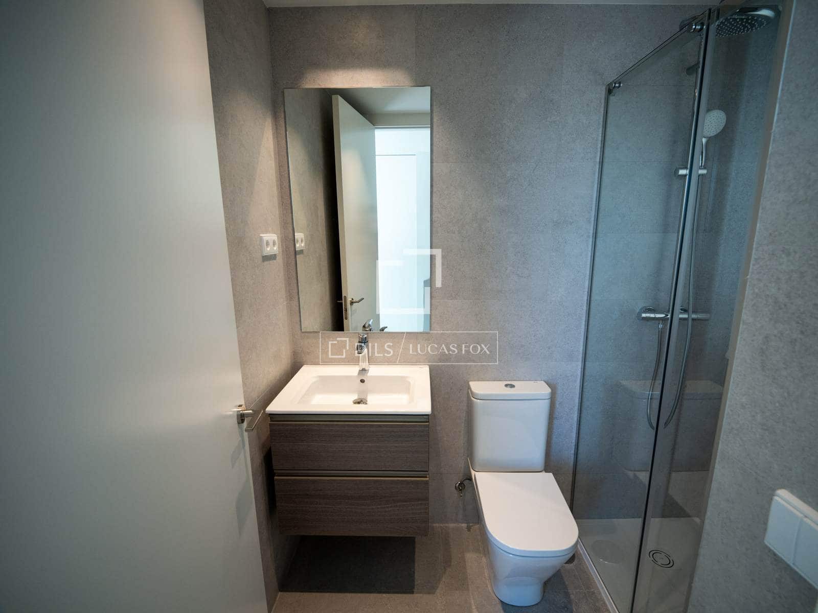 Villa/Maison de 5 chambres à louer à Fuente del Fresno avec piscine garage - 5 600 € (Ref: 10076653)