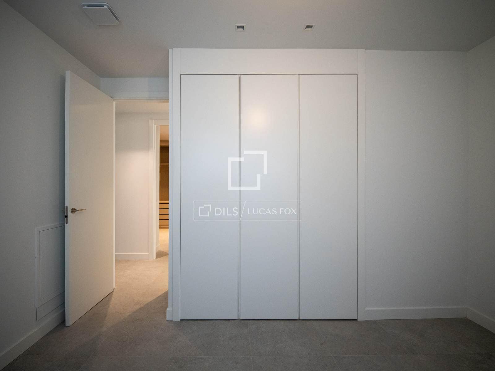 Villa/Maison de 5 chambres à louer à Fuente del Fresno avec piscine garage - 5 600 € (Ref: 10076653)