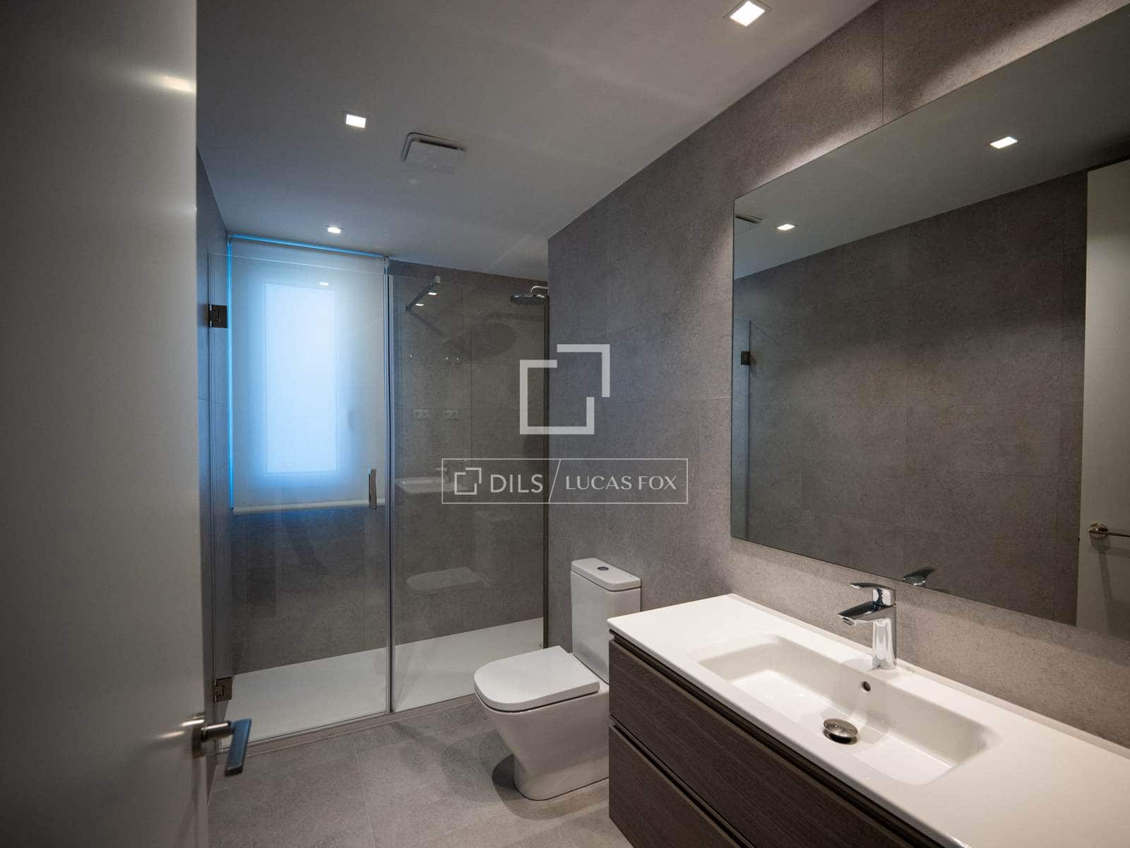 Villa/Maison de 5 chambres à louer à Fuente del Fresno avec piscine garage - 5 600 € (Ref: 10076653)