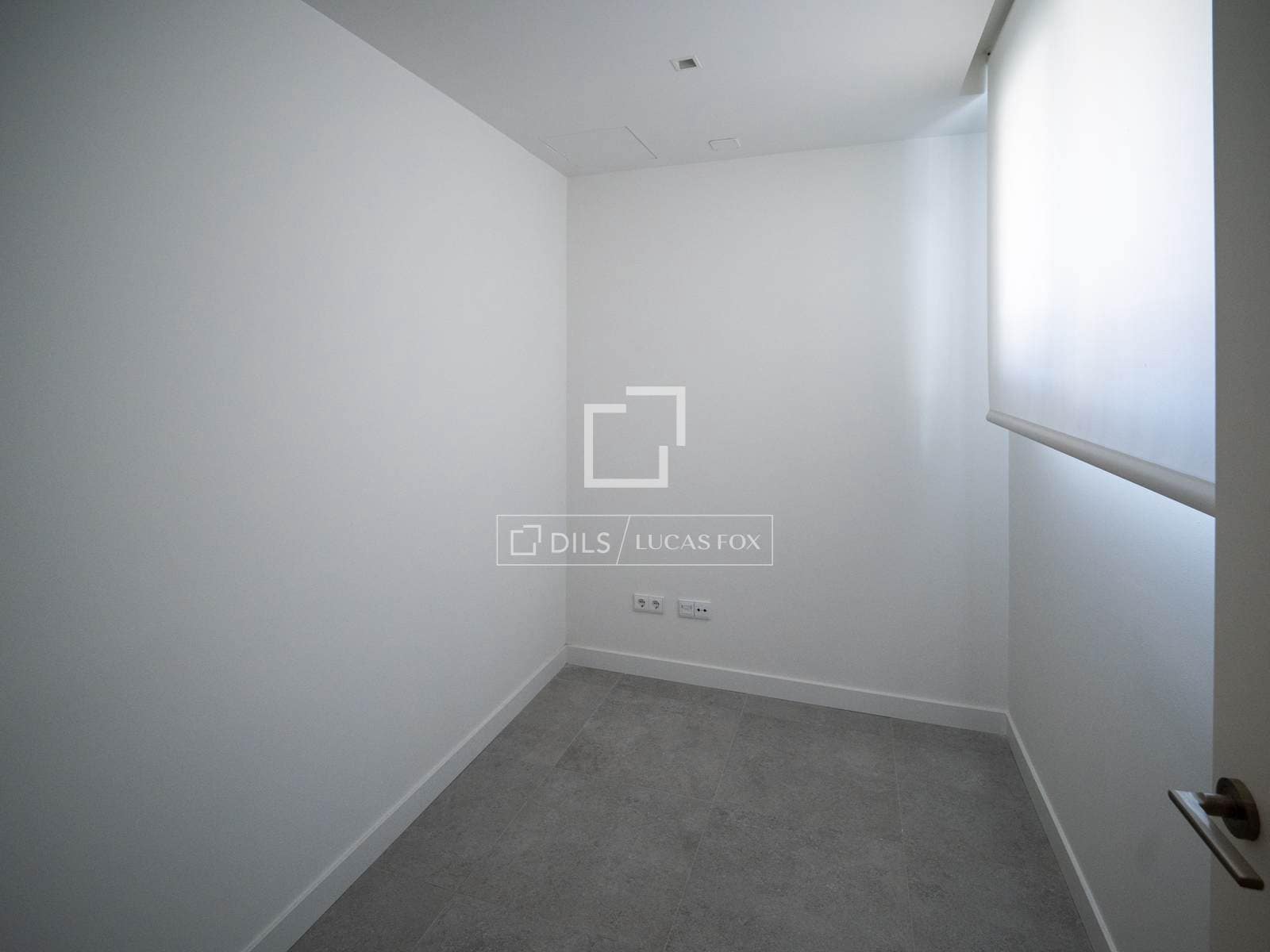 Villa/Maison de 5 chambres à louer à Fuente del Fresno avec piscine garage - 5 600 € (Ref: 10076653)