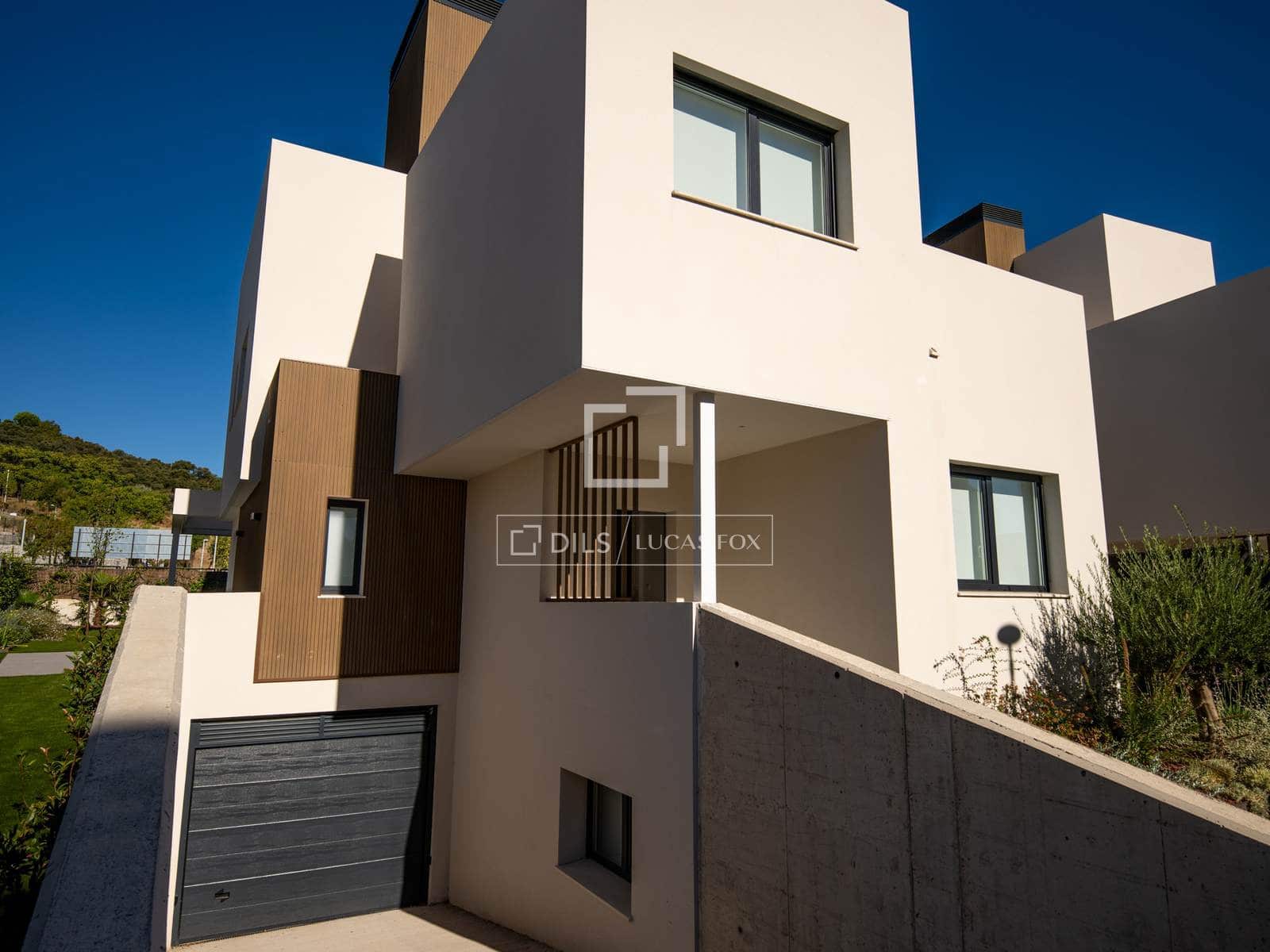Villa/Maison de 5 chambres à louer à Fuente del Fresno avec piscine garage - 5 600 € (Ref: 10076653)