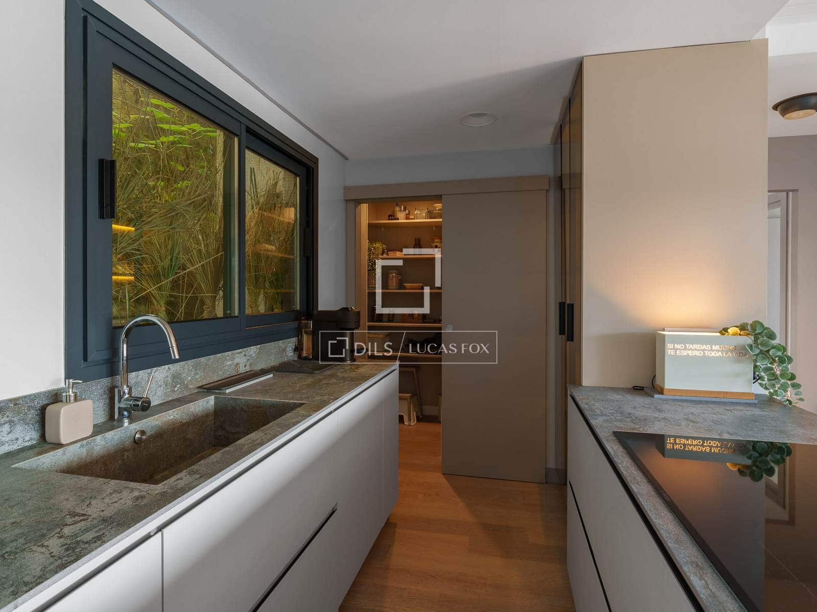 4 camera da letto Appartamento in vendita in Donostia-San Sebastian con garage - 1.850.000 € (Rif: 10076654)