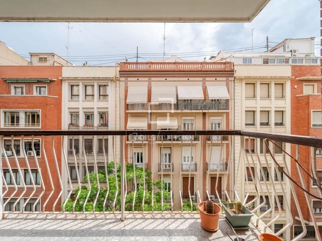 5 Zimmer Apartment zu verkaufen in València Stadt mit Garage - 800.000 € (Ref: 10076655)