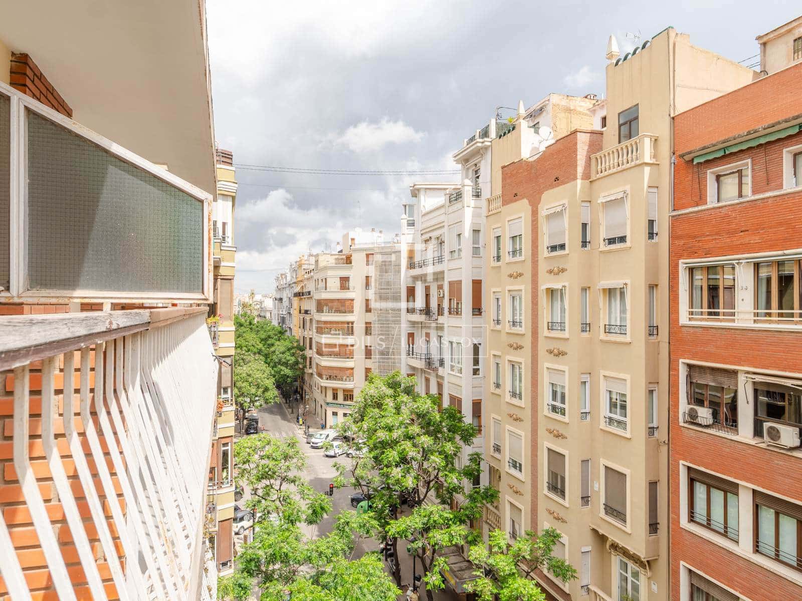5 Zimmer Apartment zu verkaufen in Valencia Stadt mit Garage - 800.000 € (Ref: 10076655)