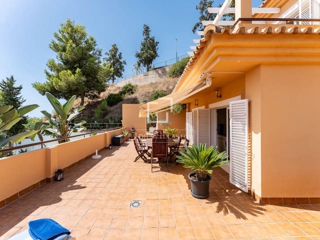 4 sovrum Villa till salu i Málaga stad med pool garage - 2 400 000 € (Ref: 10076813)