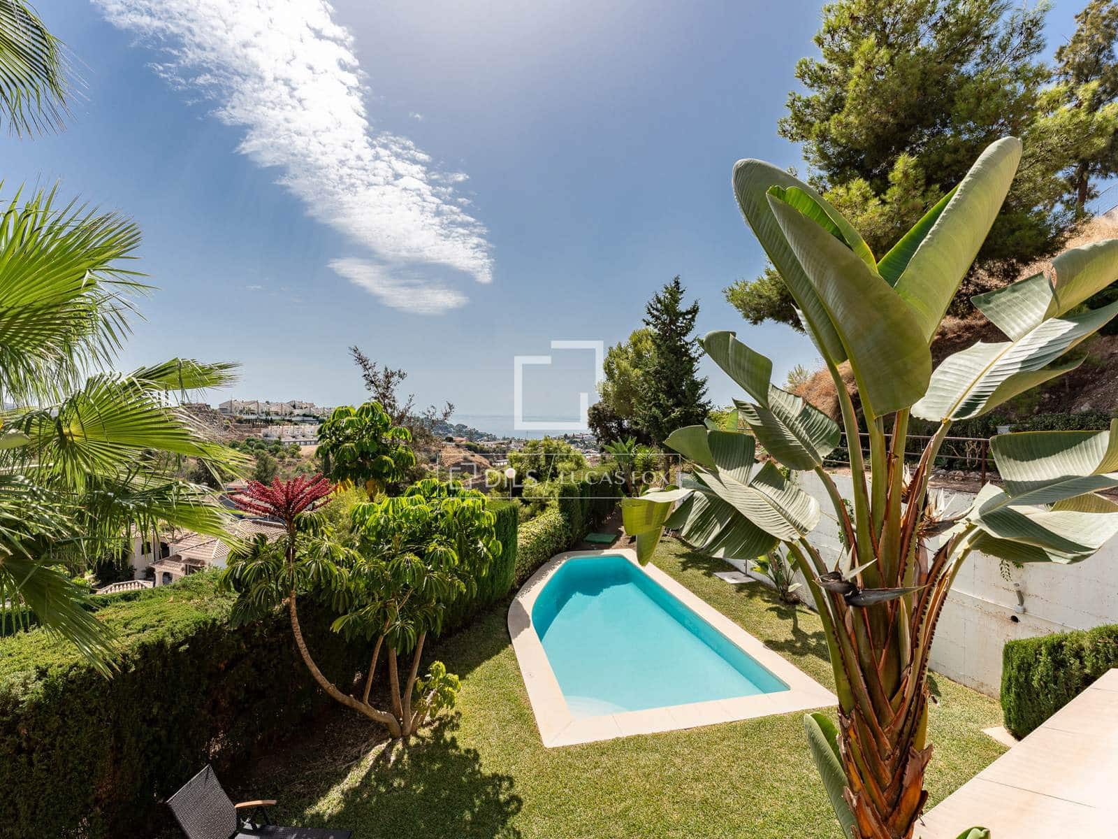 4 bedroom Villa for sale in Malaga city with pool garage - € 2,400,000 (Ref: 10076813)