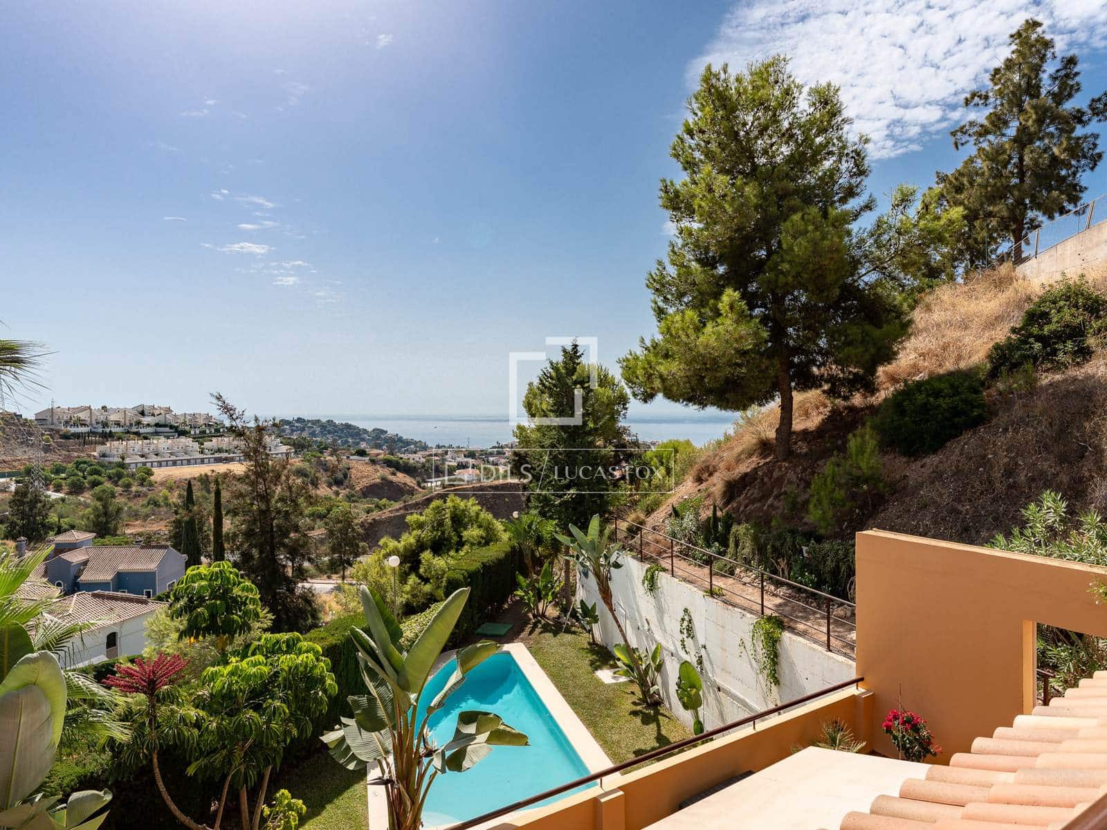 4 bedroom Villa for sale in Malaga city with pool garage - € 2,400,000 (Ref: 10076813)