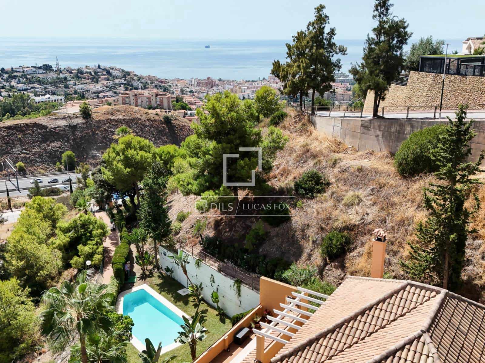 4 bedroom Villa for sale in Malaga city with pool garage - € 2,400,000 (Ref: 10076813)