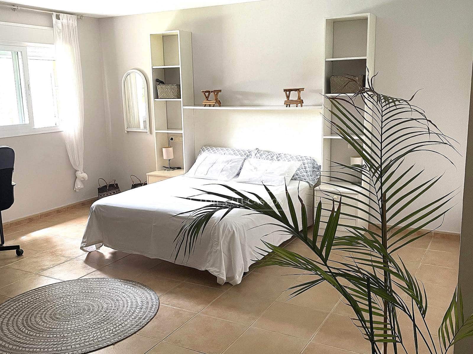 4 bedroom Villa for sale in Malaga city with pool garage - € 2,400,000 (Ref: 10076813)