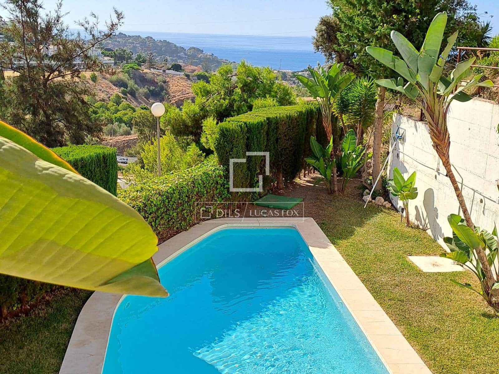 4 bedroom Villa for sale in Malaga city with pool garage - € 2,400,000 (Ref: 10076813)