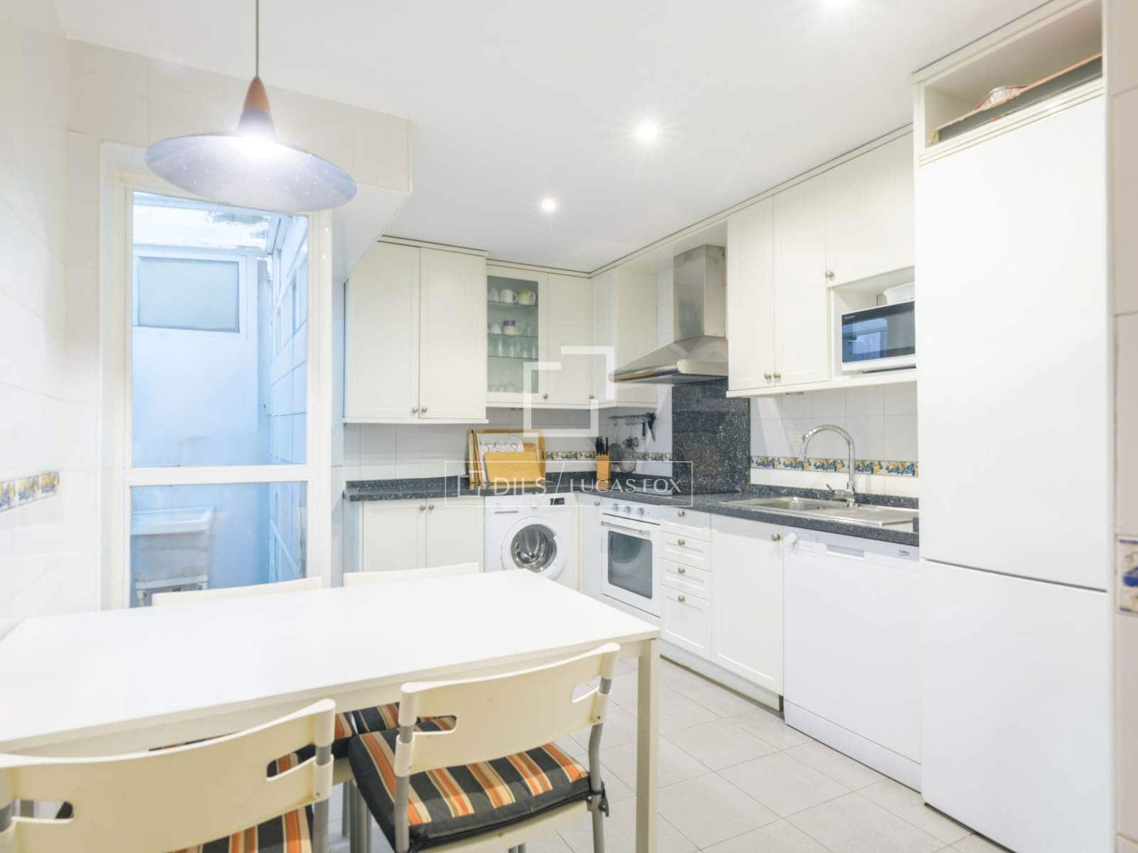 3 bedroom Apartment for sale in Malaga city with garage - € 1,080,000 (Ref: 10076814)