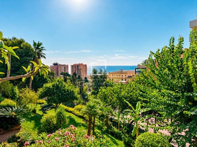 3 makuuhuone Huoneisto myytävänä paikassa La Malagueta, Málaga kaupunki mukana 
autotalli - 1 080 000 € (Ref: 10076814)