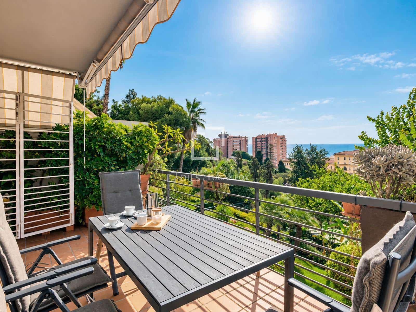 3 bedroom Apartment for sale in Malaga city with garage - € 1,080,000 (Ref: 10076814)
