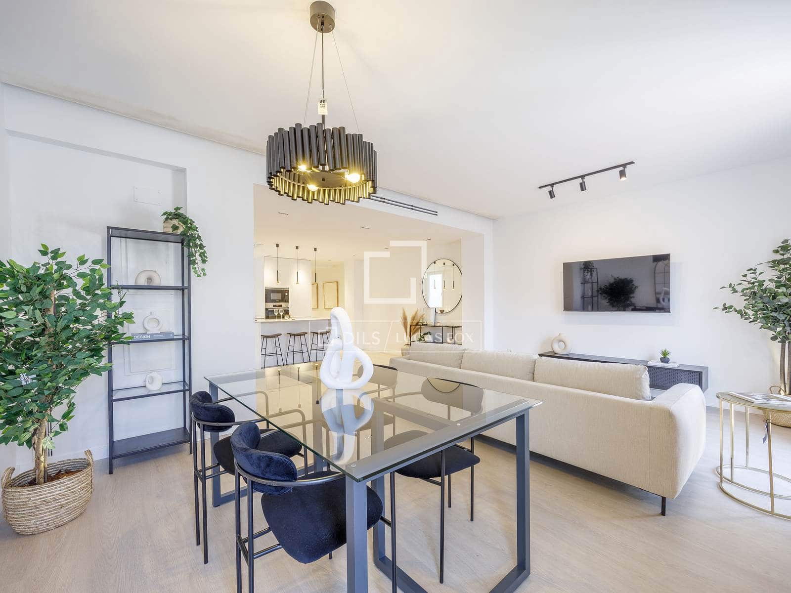 3 makuuhuone Huoneisto myytävänä paikassa Valencia kaupunki - 690 000 € (Ref: 10076815)