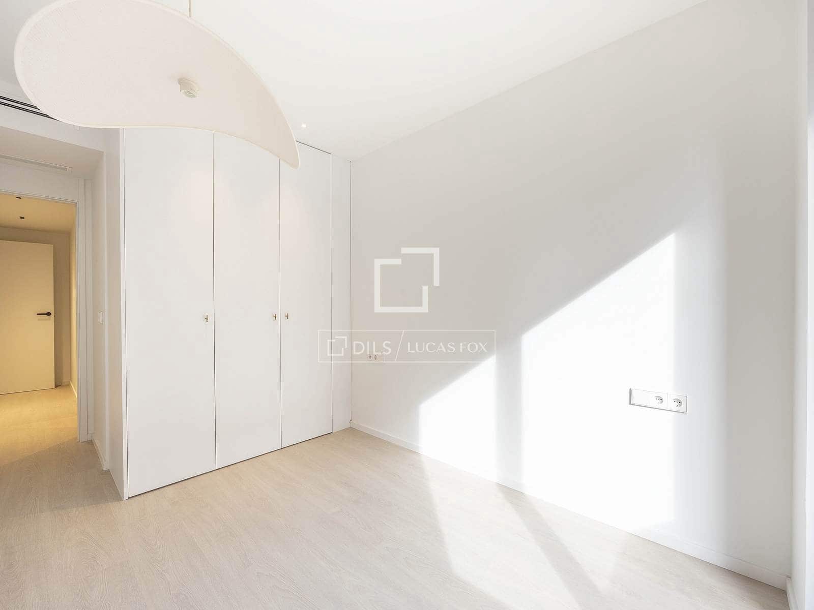 3 makuuhuone Huoneisto myytävänä paikassa Valencia kaupunki - 690 000 € (Ref: 10076815)