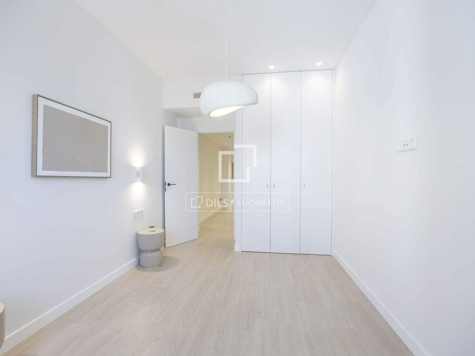 3 makuuhuone Huoneisto myytävänä paikassa Valencia kaupunki - 690 000 € (Ref: 10076815)