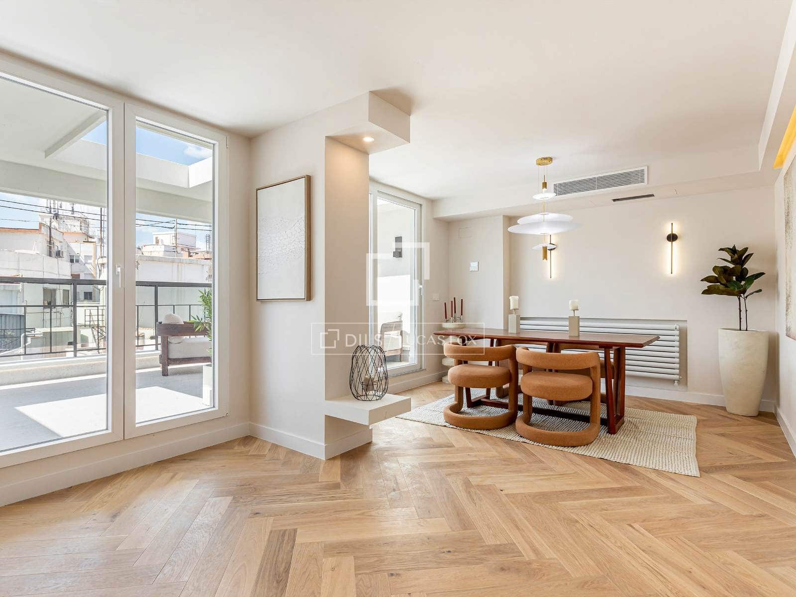 3 sypialnia Penthouse na sprzedaż w Miasto Walencja z garażem - 1 800 000 € (Ref: 10076816)