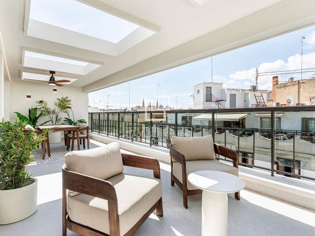 3 sypialnia Penthouse na sprzedaż w Miasto Walencja z garażem - 1 800 000 € (Ref: 10076816)