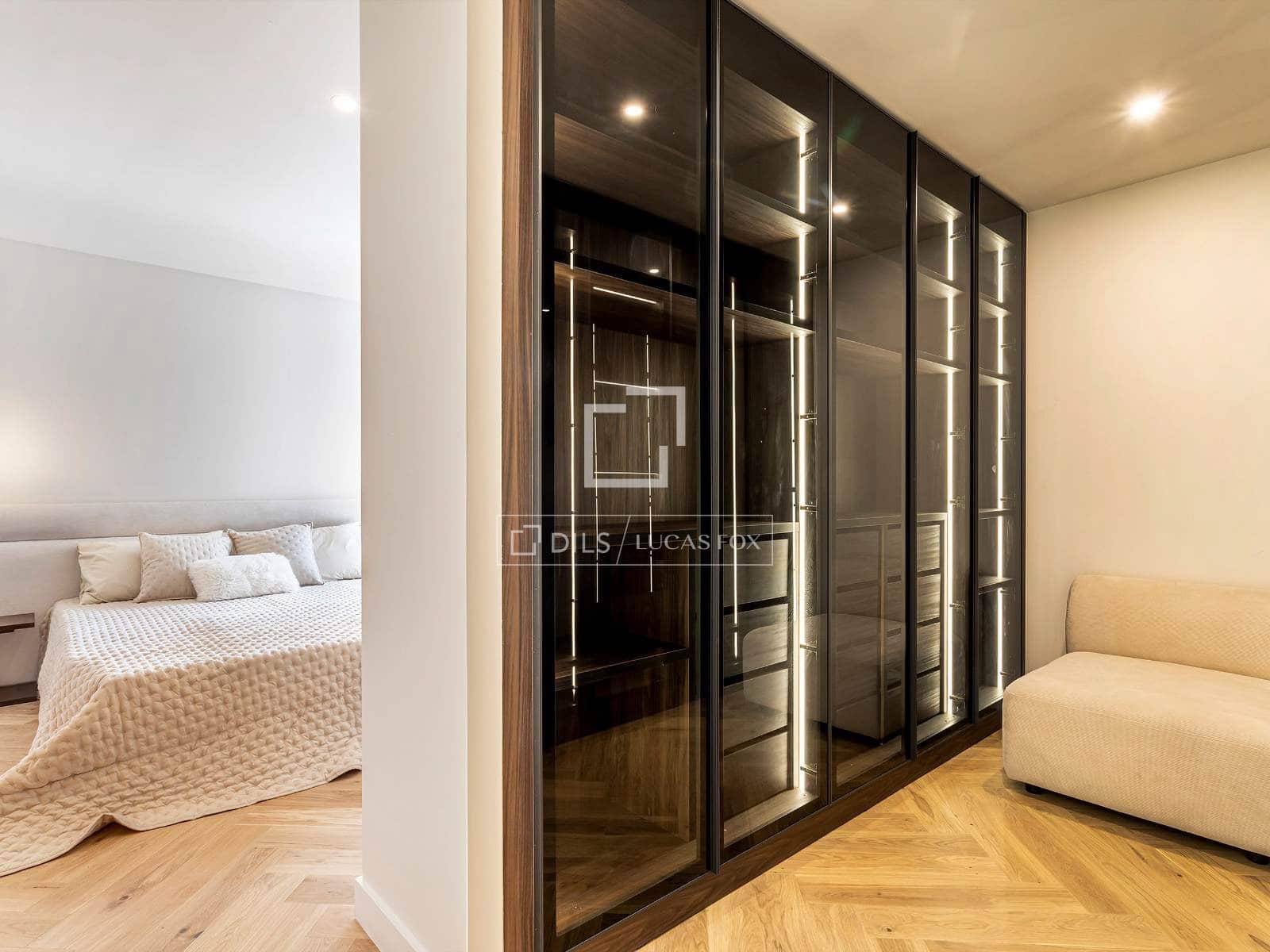 3 sypialnia Penthouse na sprzedaż w Miasto Walencja z garażem - 1 800 000 € (Ref: 10076816)