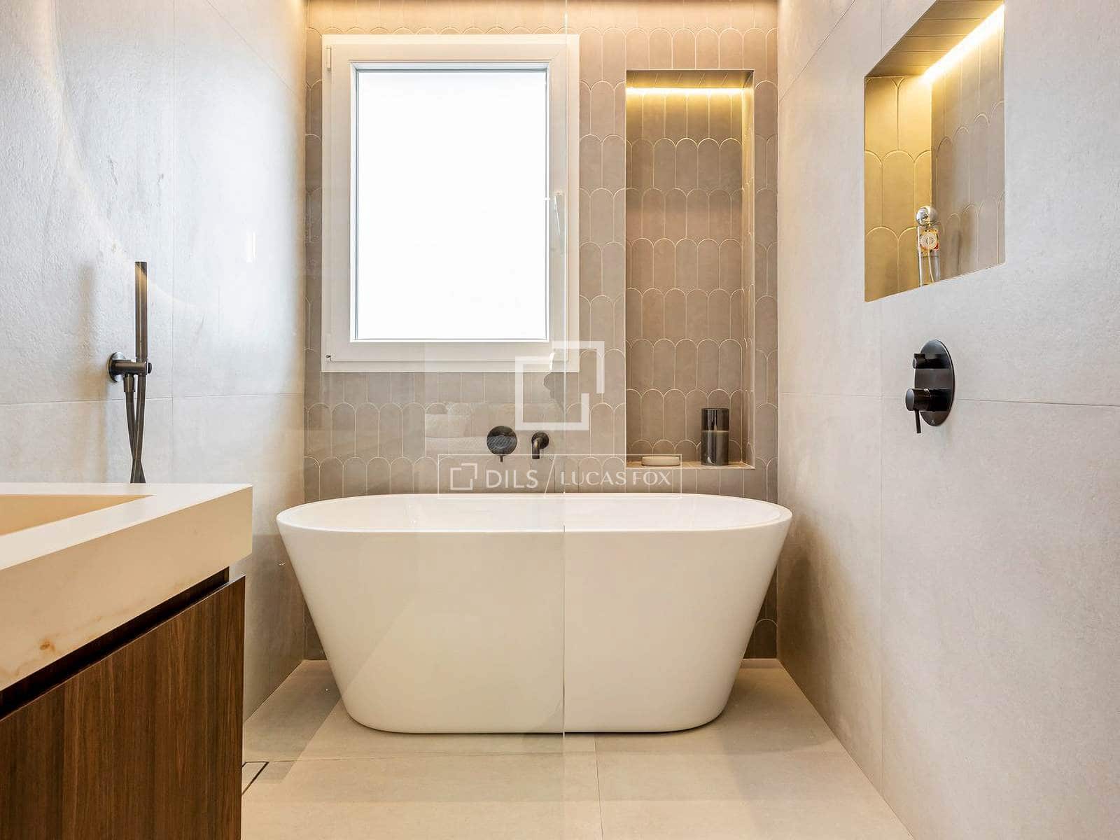 3 sypialnia Penthouse na sprzedaż w Miasto Walencja z garażem - 1 800 000 € (Ref: 10076816)