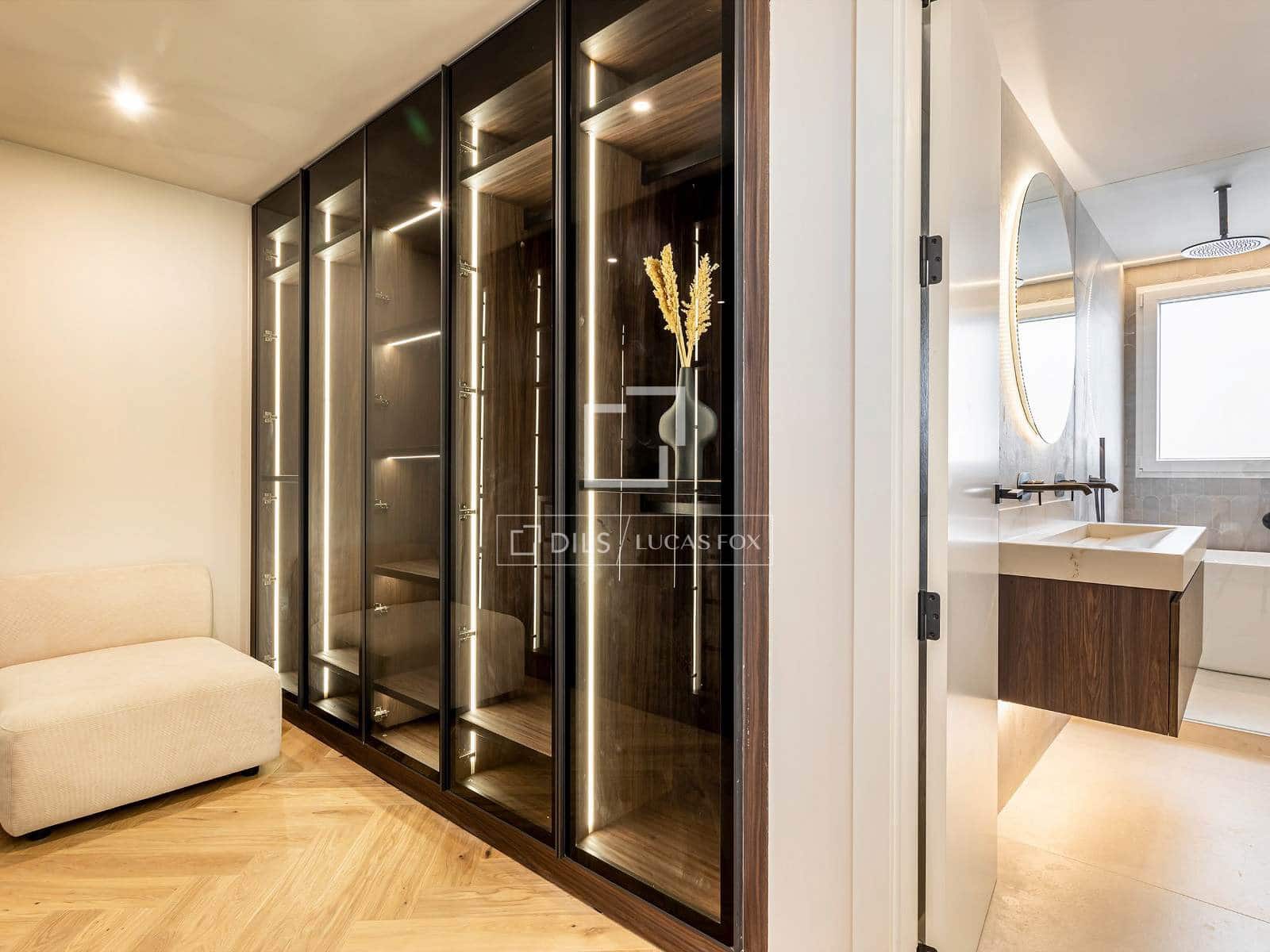 3 sypialnia Penthouse na sprzedaż w Miasto Walencja z garażem - 1 800 000 € (Ref: 10076816)