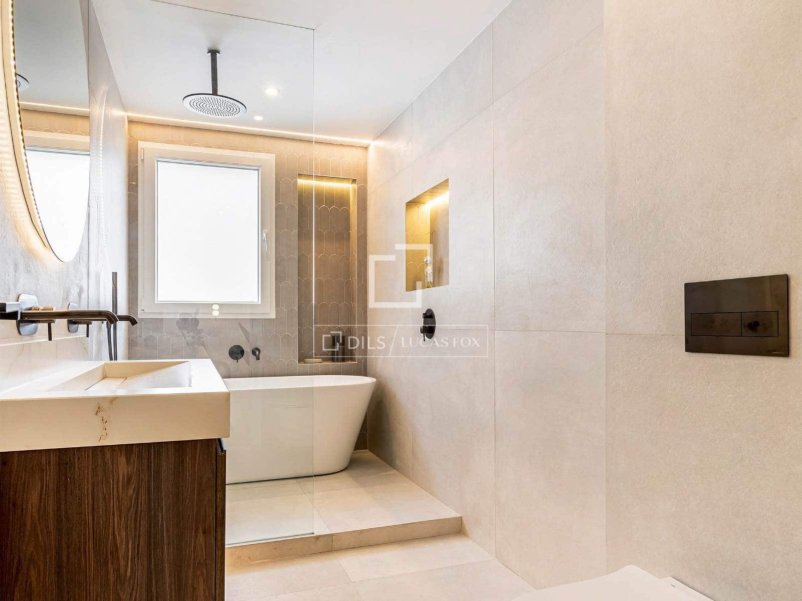 3 sypialnia Penthouse na sprzedaż w Miasto Walencja z garażem - 1 800 000 € (Ref: 10076816)