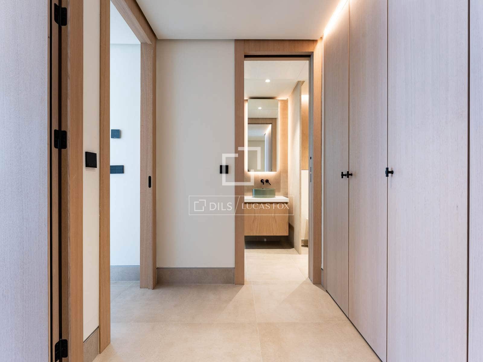 4 soverom Leilighet til salgs i Malaga by med svømmebasseng garasje - € 2 330 000 (Ref: 10076978)