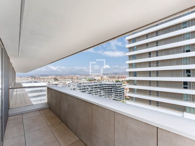4 makuuhuone Huoneisto myytävänä paikassa Carretera de Cadiz, Málaga kaupunki mukana uima-altaan 
autotalli - 2 330 000 € (Ref: 10076978)
