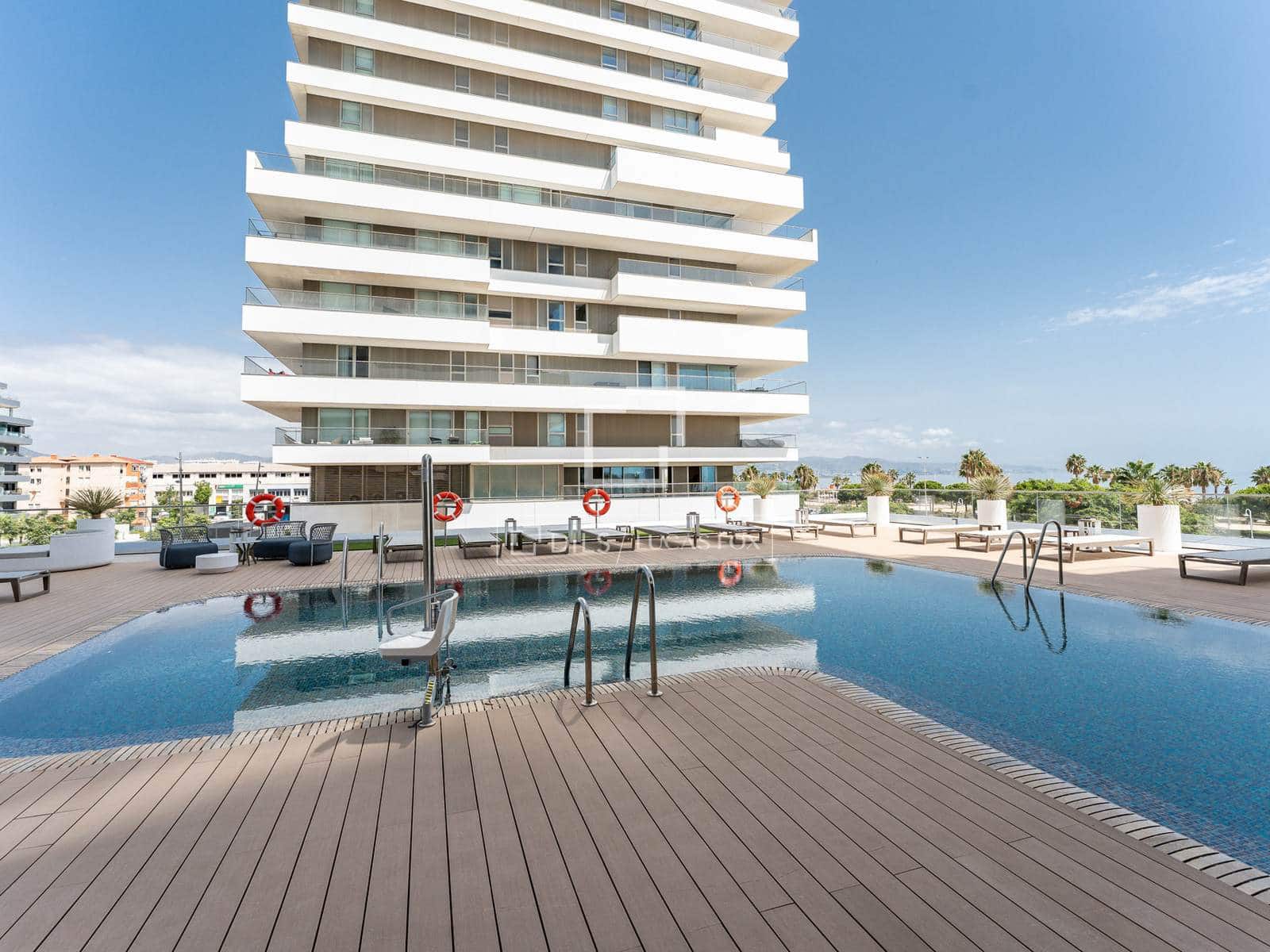 4 soverom Leilighet til salgs i Malaga by med svømmebasseng garasje - € 2 330 000 (Ref: 10076978)