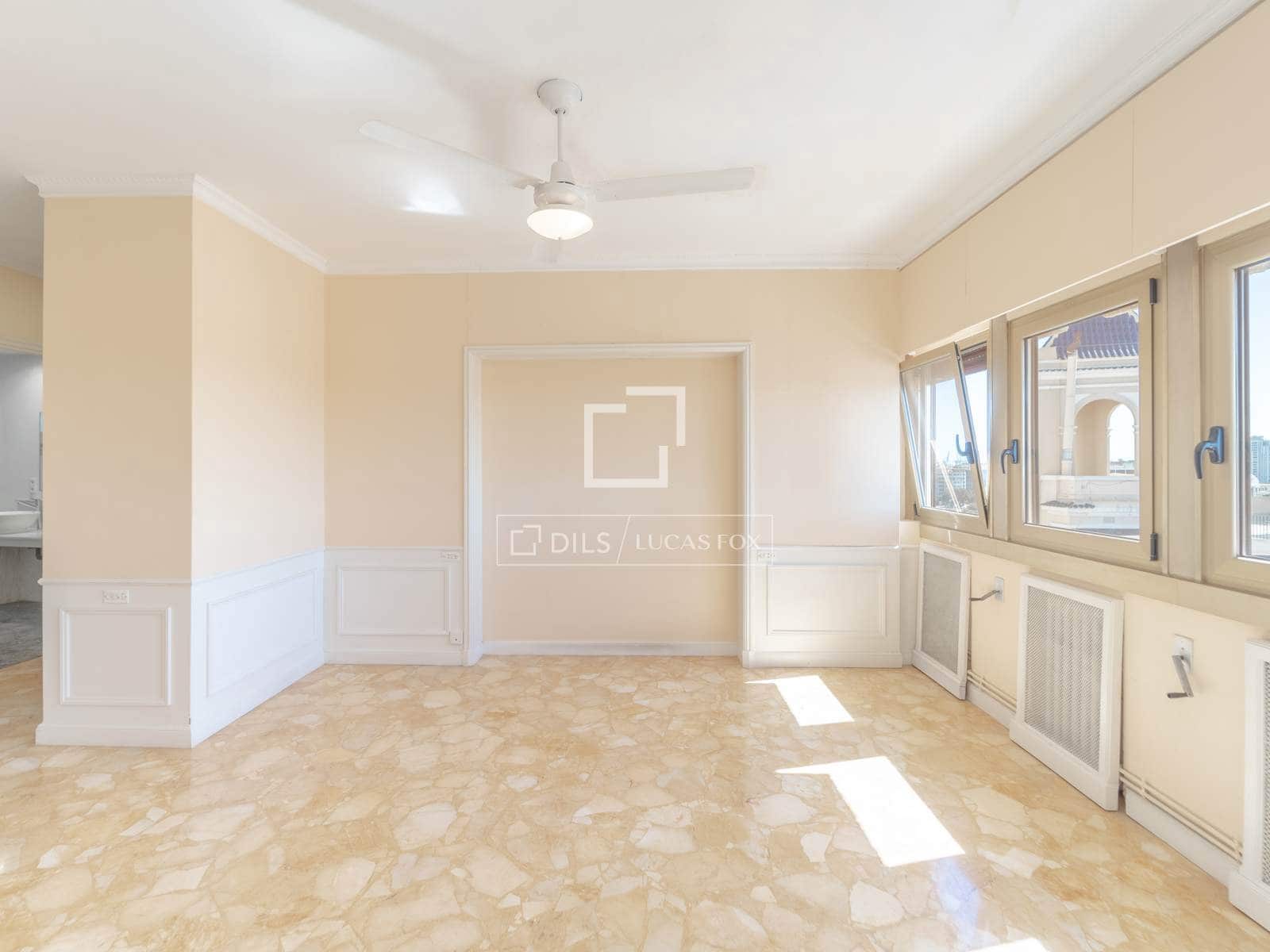 3 sovrum Lägenhet att hyra i Valencia stad - 2 500 € (Ref: 10076979)