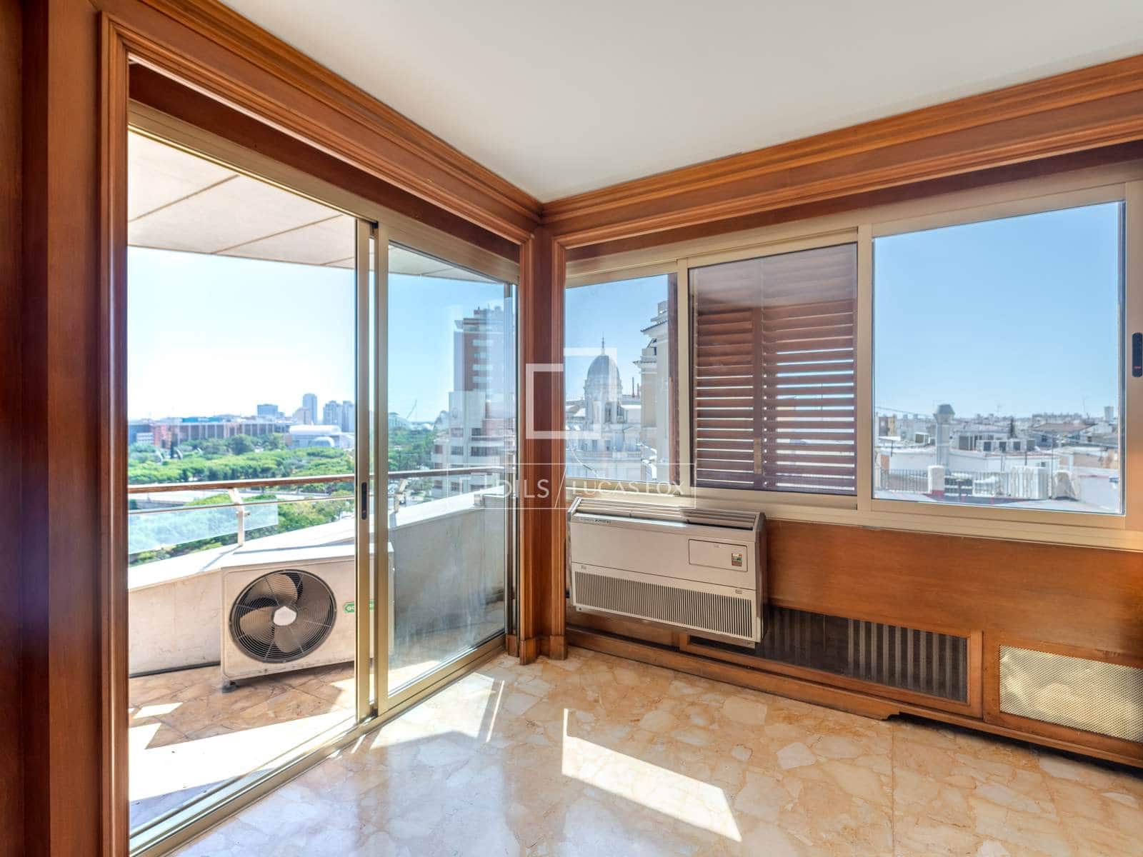 3 sovrum Lägenhet att hyra i Valencia stad - 2 500 € (Ref: 10076979)
