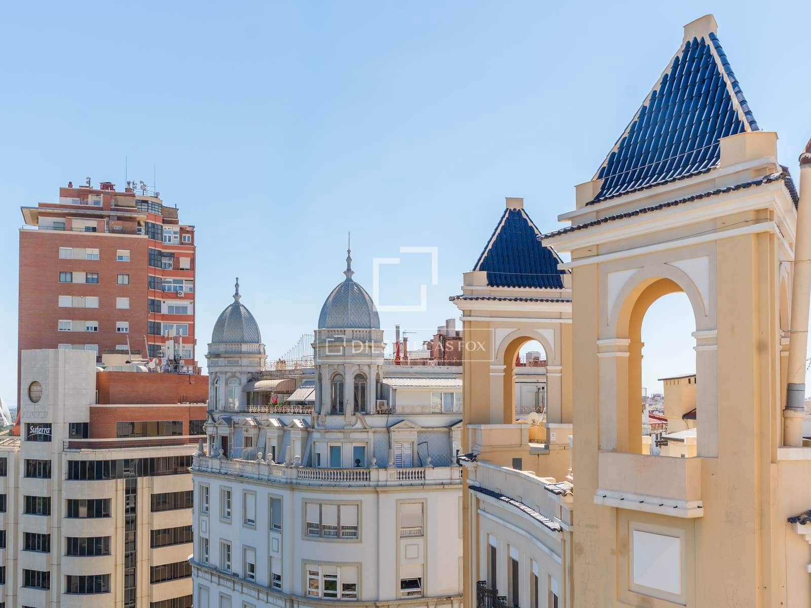 3 sovrum Lägenhet att hyra i Valencia stad - 2 500 € (Ref: 10076979)