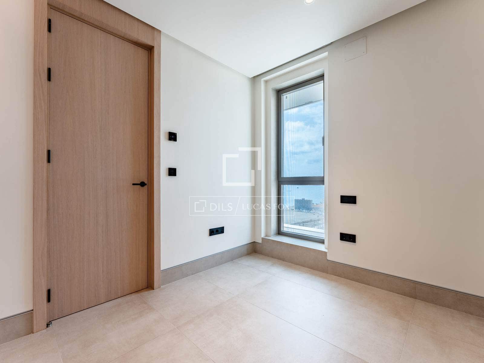 4 soverom Leilighet til leie i Malaga by med svømmebasseng garasje - € 17 500 (Ref: 10076980)