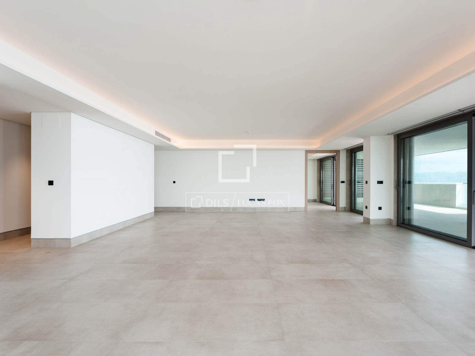 4 soverom Leilighet til leie i Malaga by med svømmebasseng garasje - € 17 500 (Ref: 10076980)