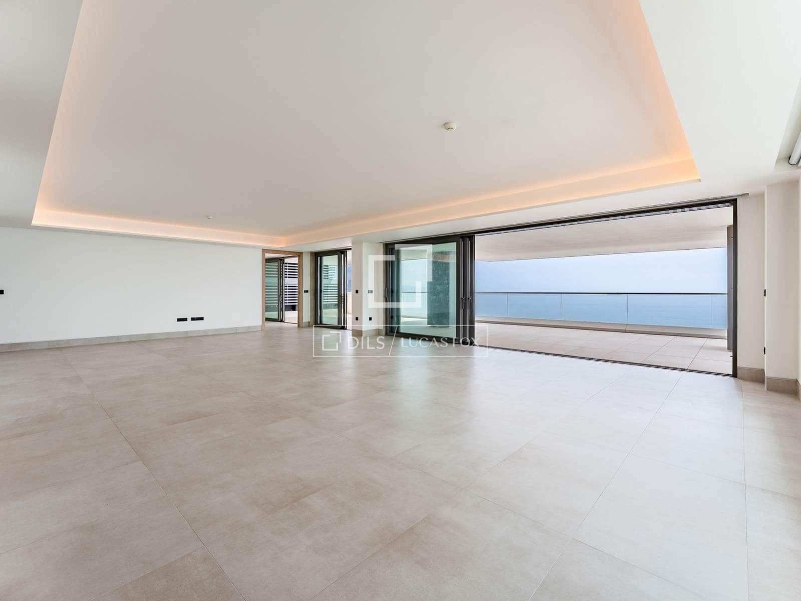 4 soverom Leilighet til leie i Malaga by med svømmebasseng garasje - € 17 500 (Ref: 10076980)