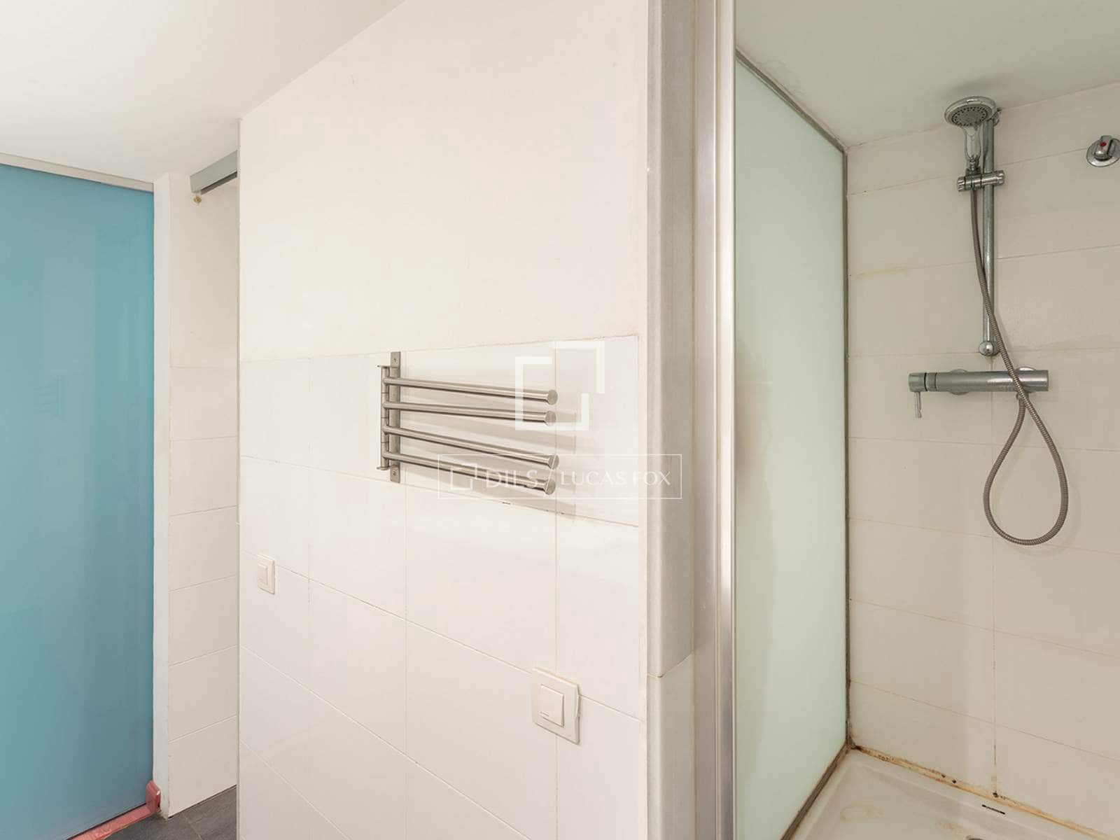 1 slaapkamer Appartement te koop in Barcelona stad met garage - € 350.000 (Ref: 10077229)
