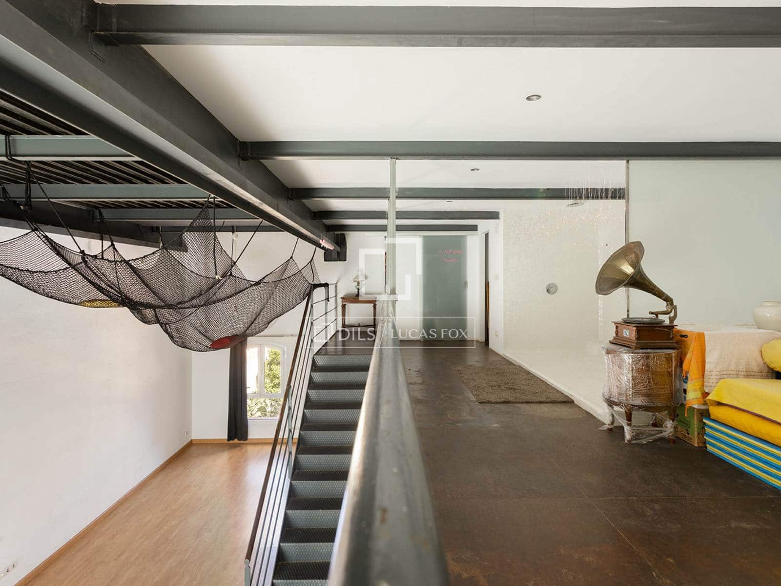 1 slaapkamer Appartement te koop in Barcelona stad met garage - € 350.000 (Ref: 10077229)
