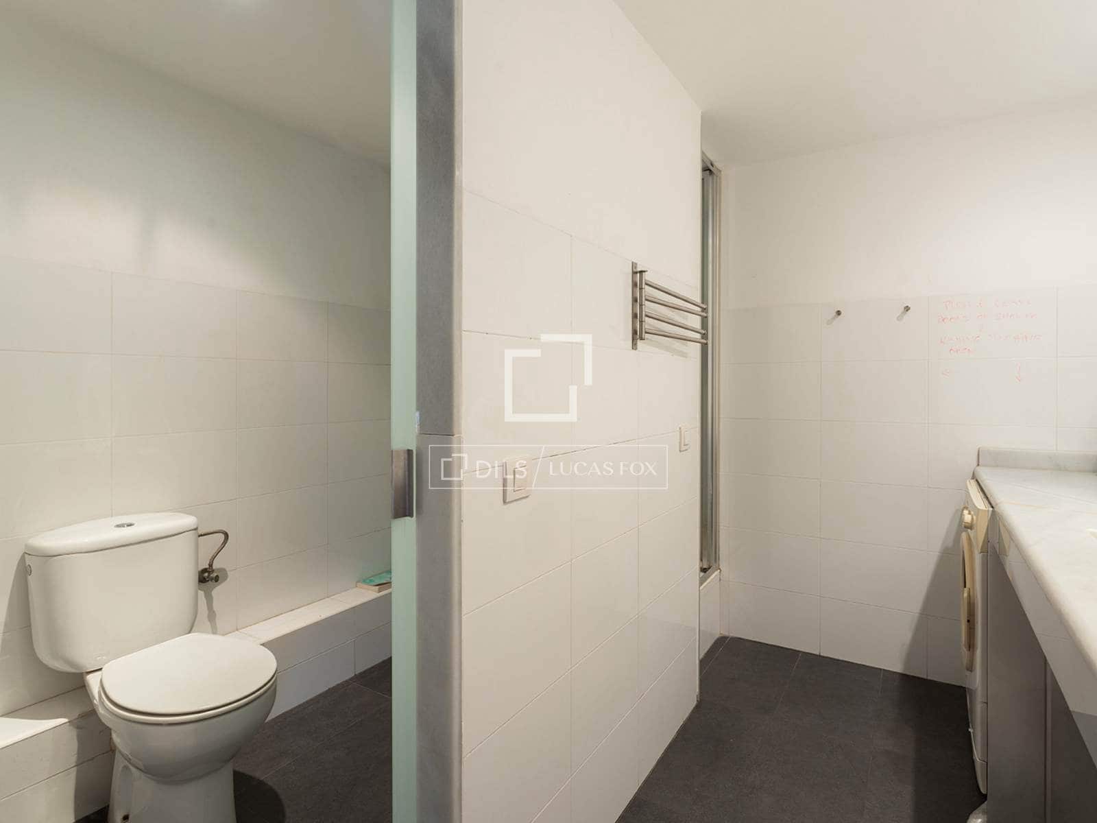 1 slaapkamer Appartement te koop in Barcelona stad met garage - € 350.000 (Ref: 10077229)