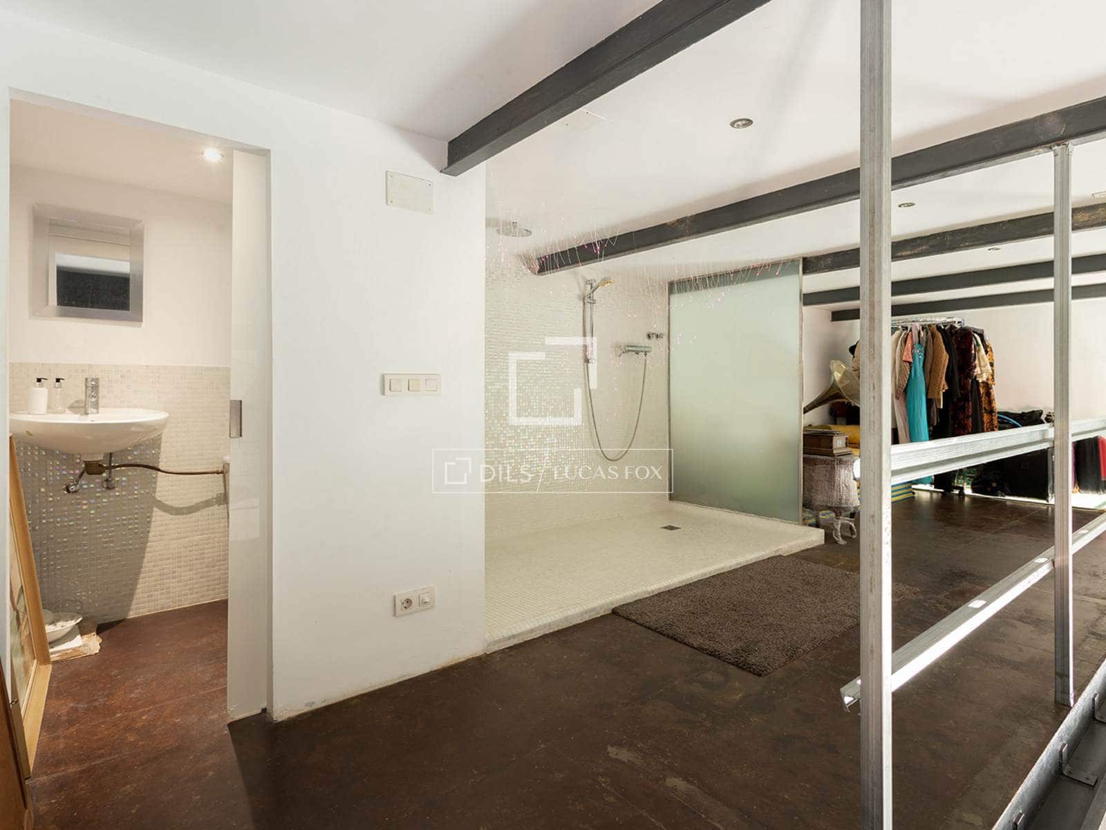1 slaapkamer Appartement te koop in Barcelona stad met garage - € 350.000 (Ref: 10077229)