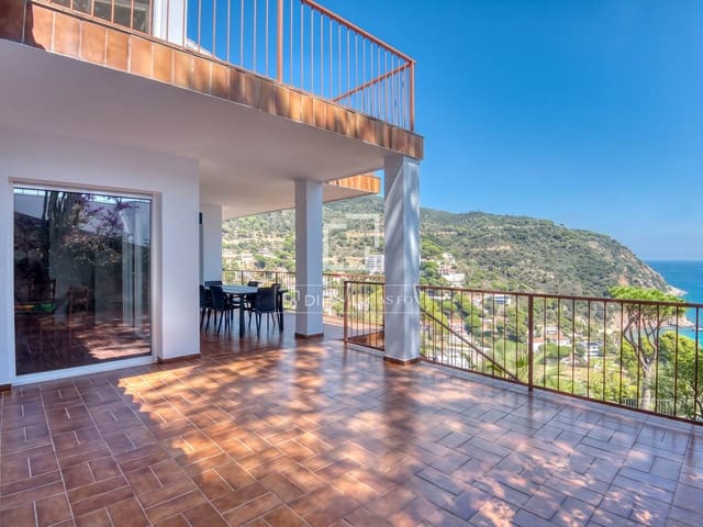 5 soverom Villa til salgs i Santa Cristina d'Aro med svømmebasseng garasje - € 2 900 000 (Ref: 10077230)