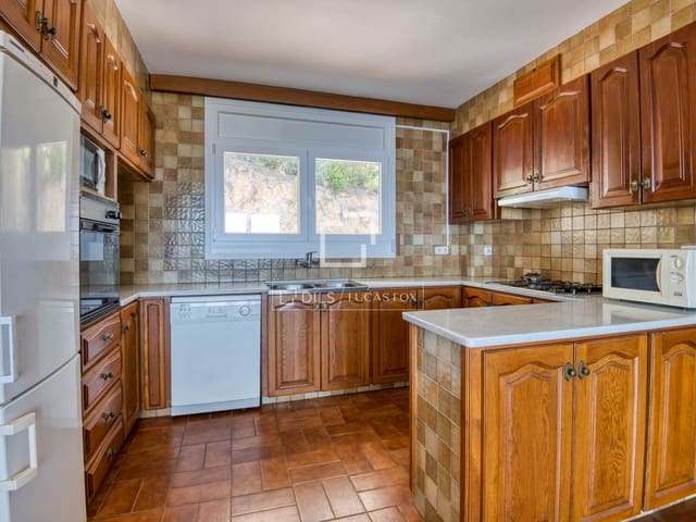 5 soverom Villa til salgs i Santa Cristina d'Aro med svømmebasseng garasje - € 2 900 000 (Ref: 10077230)