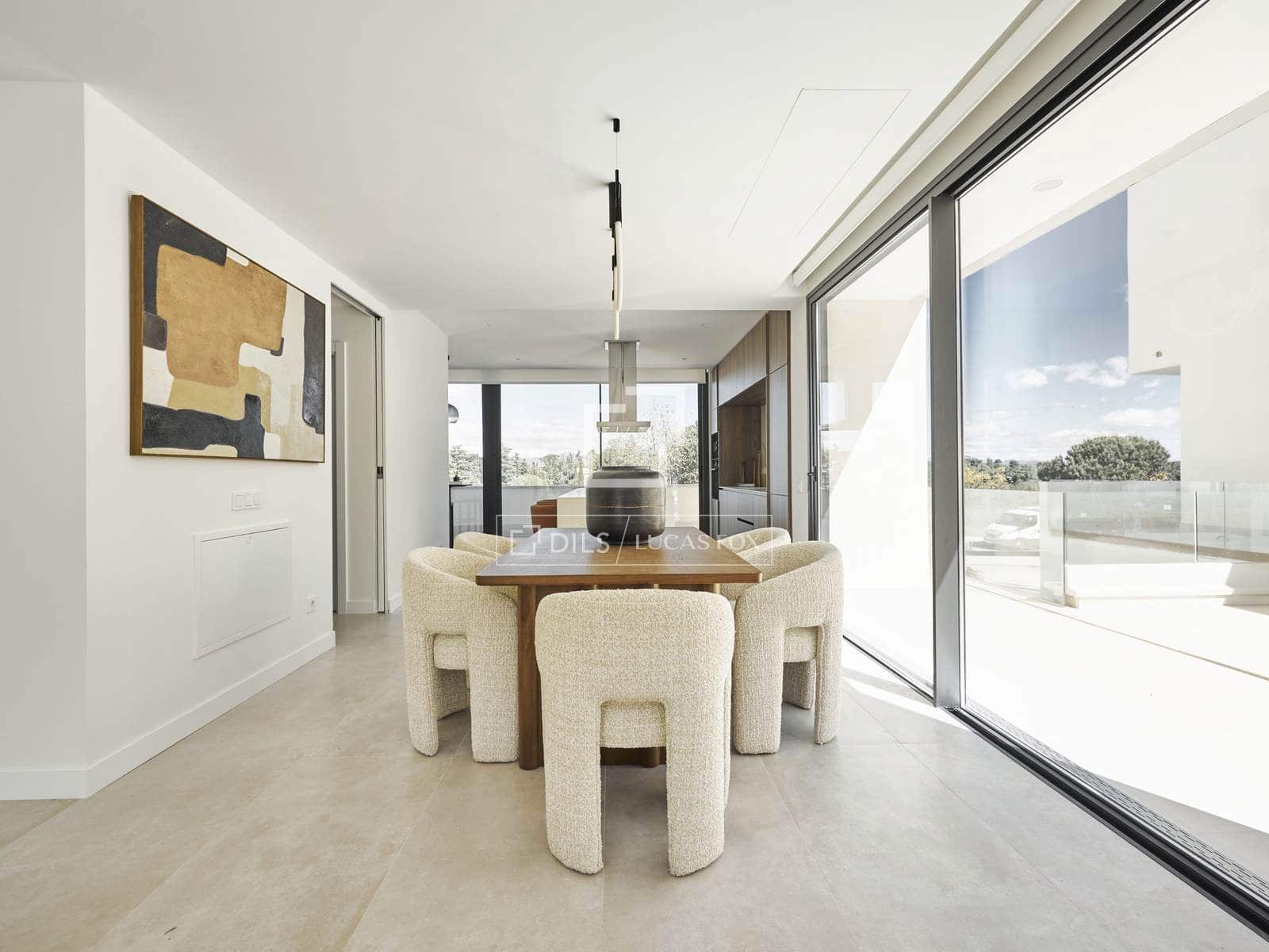3 soveværelse Villa til salg i Madrid by - € 2.272.000 (Ref: 10077231)