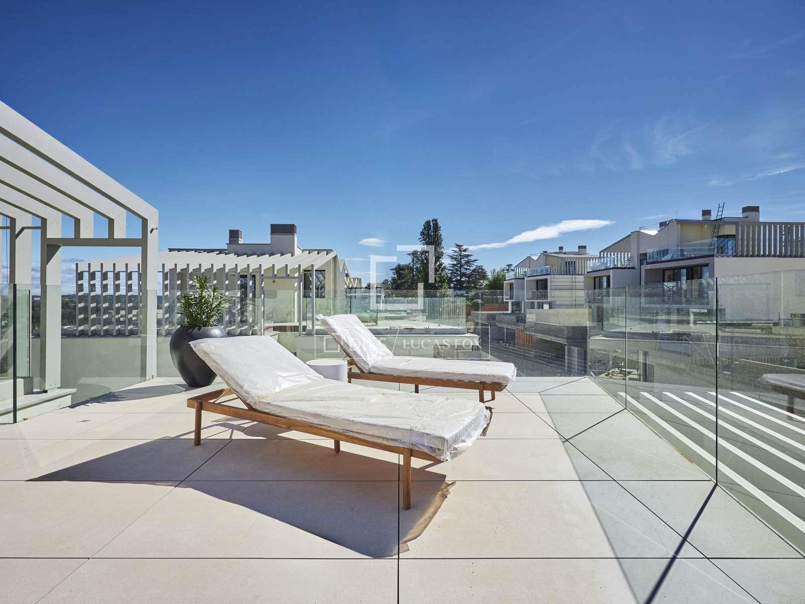 3 soveværelse Villa til salg i Madrid by - € 2.272.000 (Ref: 10077231)
