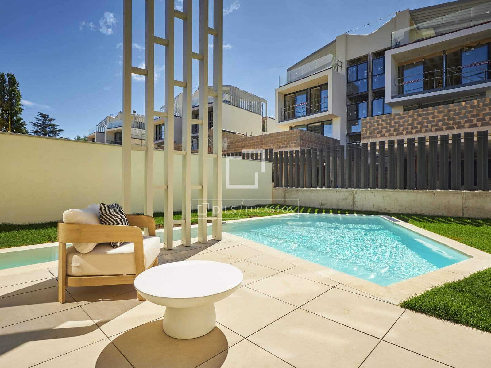 3 soveværelse Villa til salg i Madrid by - € 2.272.000 (Ref: 10077231)
