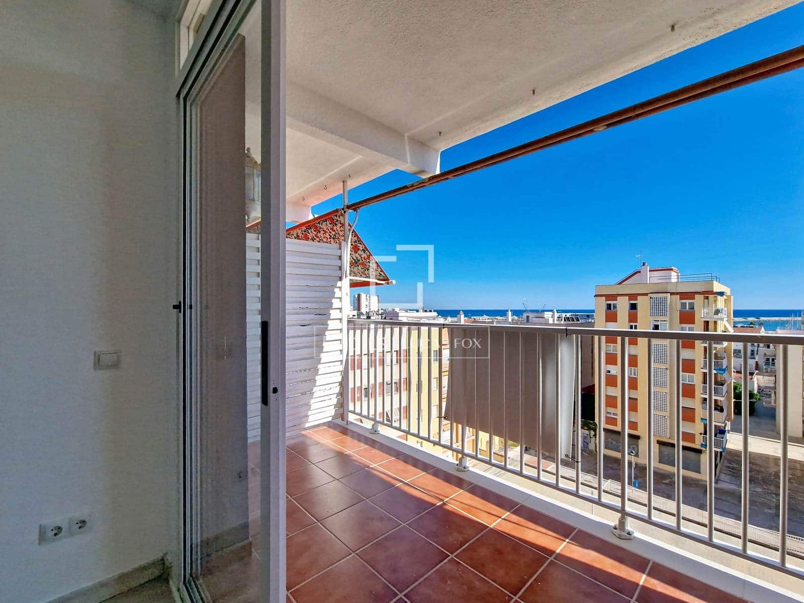 3 makuuhuone Kattohuoneisto myytävänä paikassa Vilanova i la Geltru - 349 000 € (Ref: 10077232)